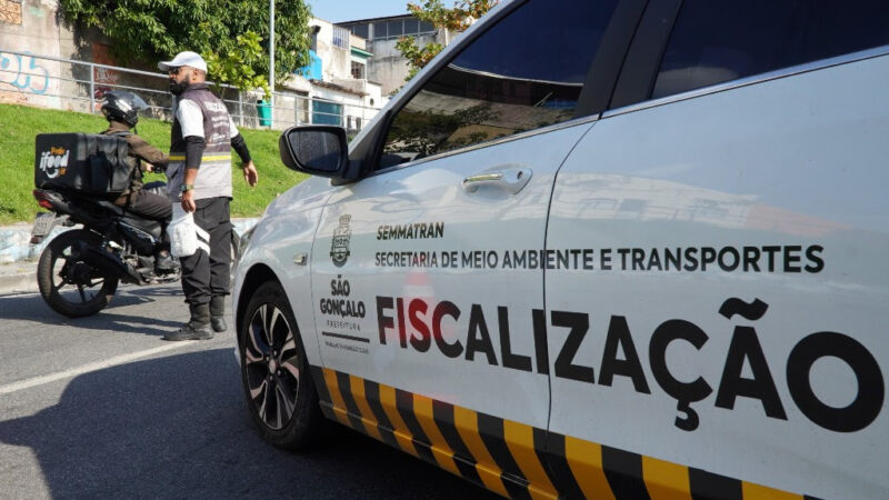 Operação Tolerância Zero realiza abordagens contra motos barulhentas em Neves