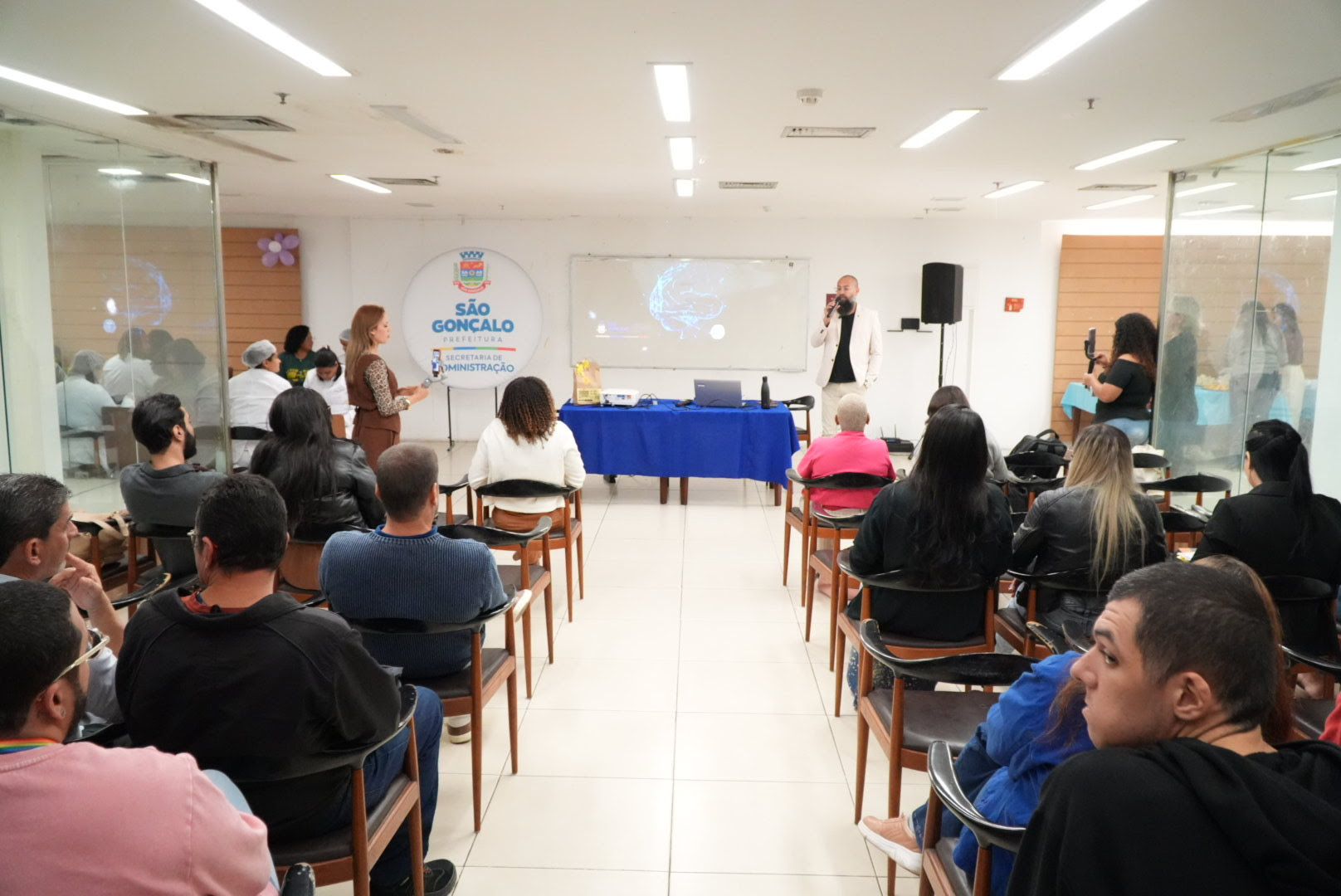 São Gonçalo promove palestra sobre inteligência emocional para servidores municipais