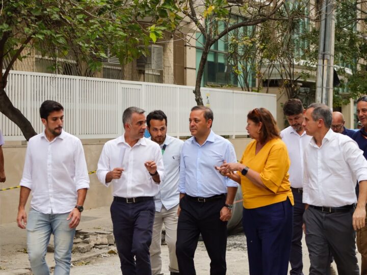 Prefeito Rodrigo Neves vistoria obras do emissário da Avenida Almirante Ary Parreiras
