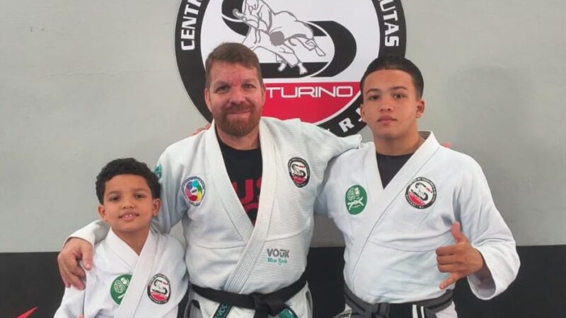 Irmãos moradores do Caramujo, em Niterói, se destacam no jiu-jitsu e já acumulam mais de 30 títulos