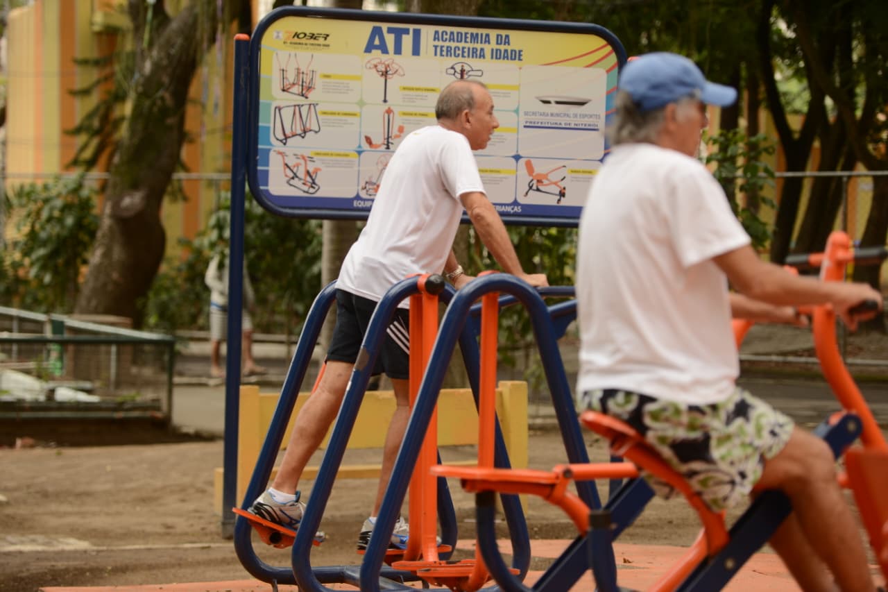 Niterói celebra Dia Nacional do Idoso com programação gratuita no Caminho Niemeyer
