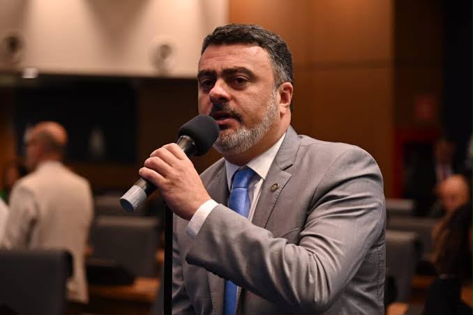 VITOR JÚNIOR DESTACA ATUAÇÃO PARA GARANTIR PERMANÊNCIA DO CAIO MARTINS COMO PATRIMÔNIO PÚBLICO DE NITERÓI