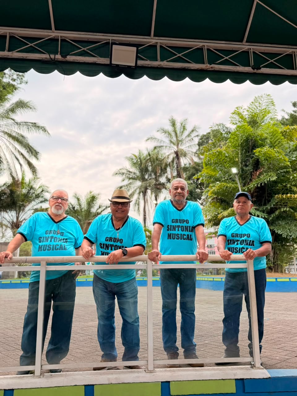 Primeira edição da Seresta Dançante 60 Up leva música, cultura e lazer para a Zona Norte de Niterói
