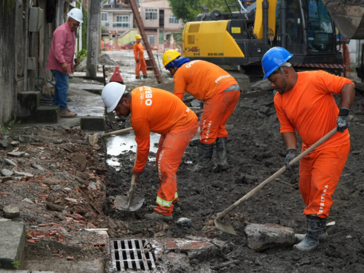 Obras de macro e microdrenagem em Neves seguem a todo vapor