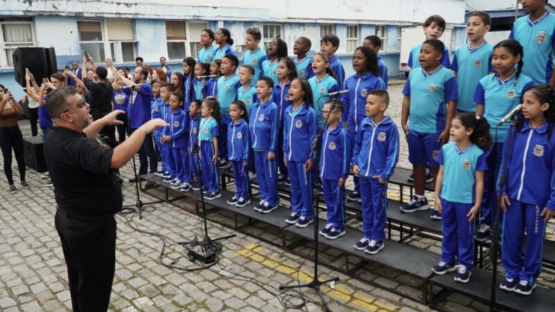 São Gonçalo comemora seus 136 anos com tradicional desfile no Centro