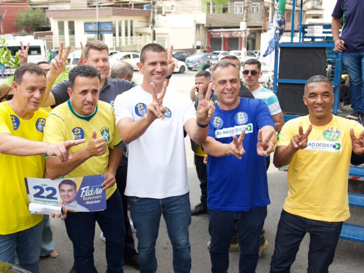No Sul Fluminense, Douglas Ruas agradece os votos recebidos e faz série de carreatas por Flávio Bolsonaro