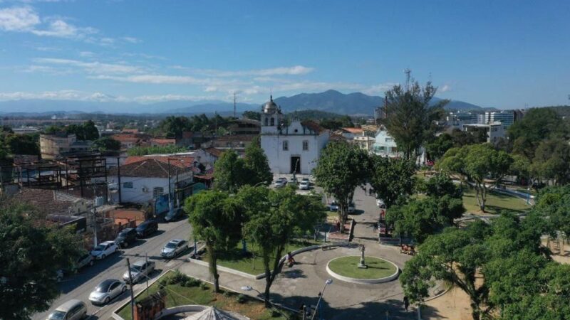 Itaboraí celebra Dia do Servidor Público com pagamento antecipado e proposta de reajuste salarial de 25%
