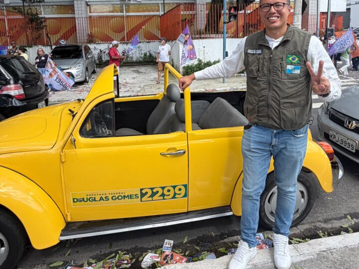 DOUGLAS GOMES, DE NITERÓI, É ELEITO DEPUTADO FEDERAL PELO RIO DE JANEIRO