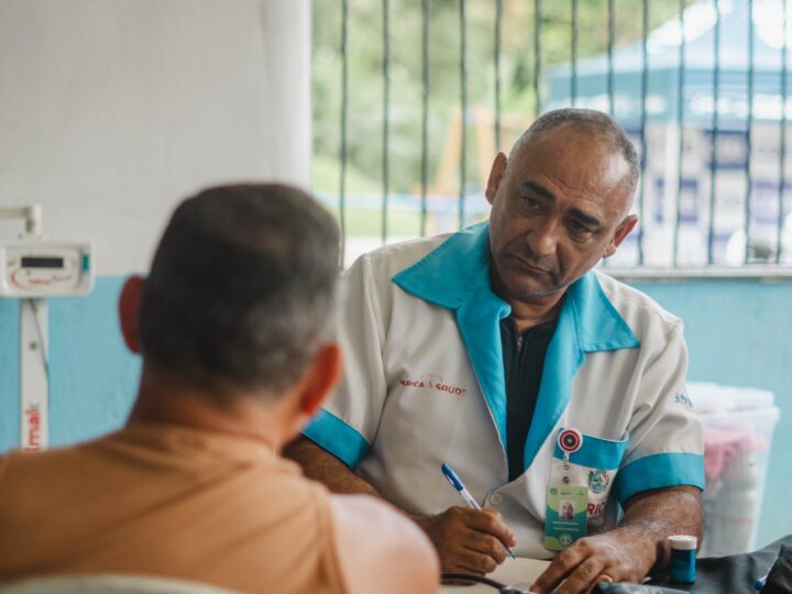 Maricá leva atendimentos de saúde e ações preventivas a Itaipuaçu