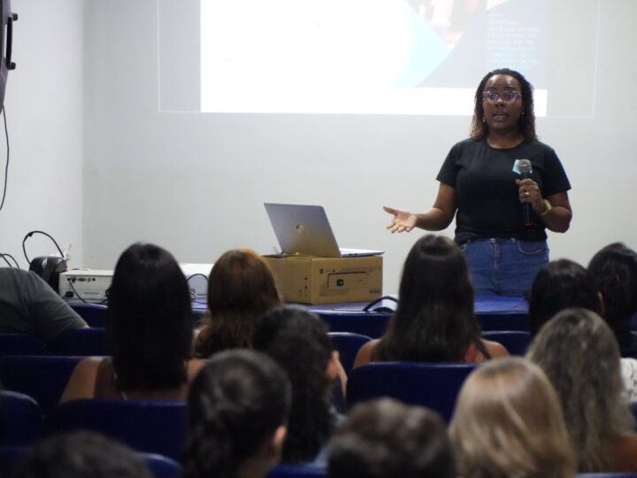 Servidores participam de palestra promovida pela Funasg